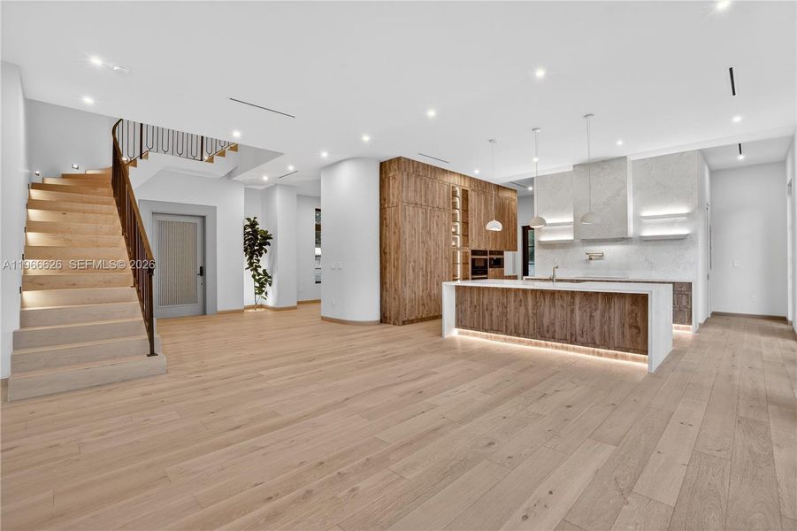 Image 29 of a home in .