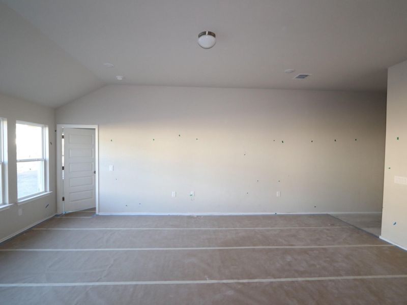 Image 18 of a home in Marble Creek Crossing.