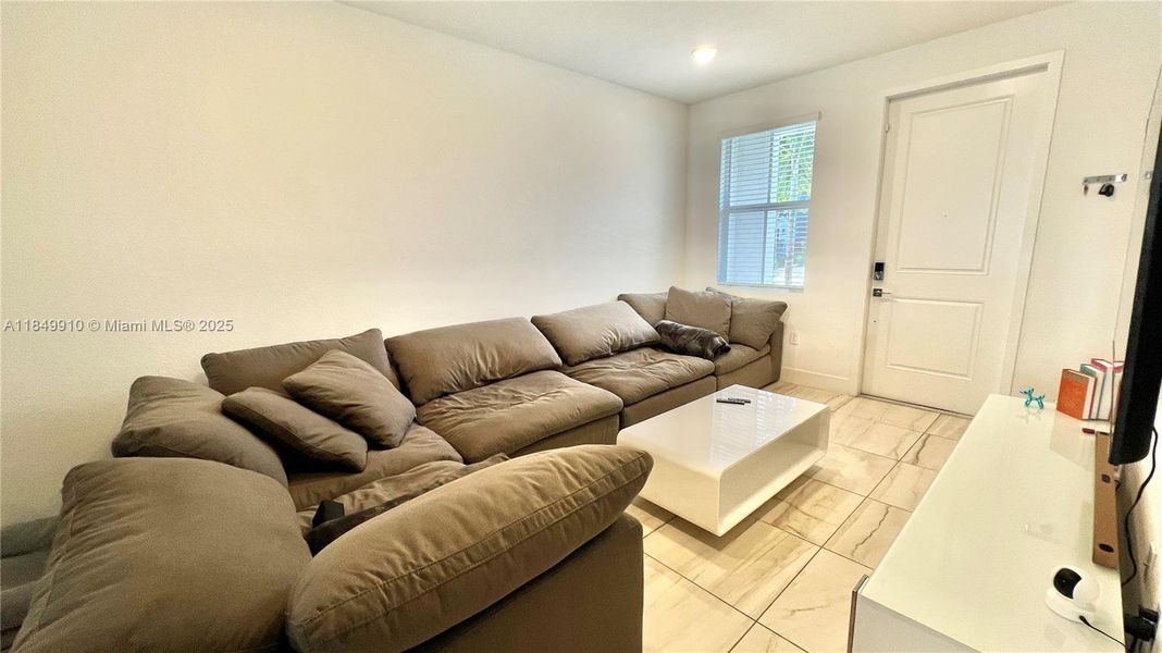 Furnished interior view inside a new home in , Pembroke Pines (Image 33).