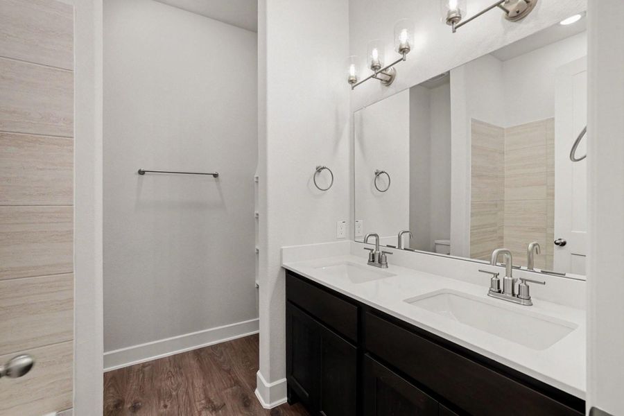 Furnished interior view inside a new home in Rose Hill Estates, Willis (Image 8).