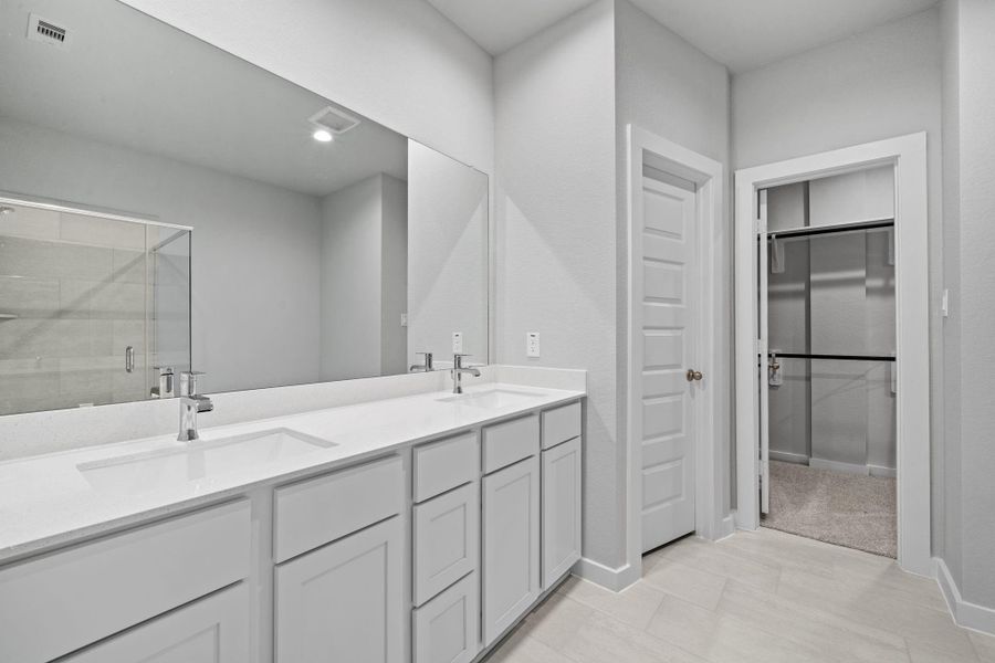 Furnished interior view inside a new home in Grand Oaks Village, Houston (Image 8).