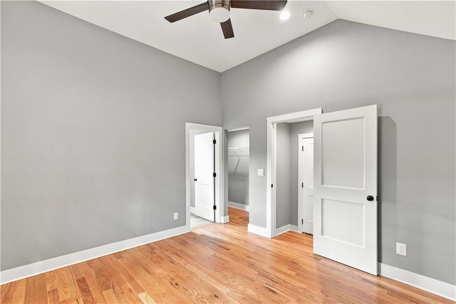 Spacious, unfurnished interior of a new home in , Atlanta (Image 39). Spacious, unfurnished interior of a new home in , Atlanta (Image 39).