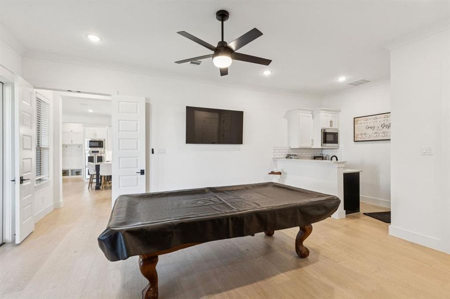 Furnished interior view inside a new home in The Resort on Eagle Mt. Lake, Fort Worth (Image 12). Furnished interior view inside a new home in The Resort on Eagle Mt. Lake, Fort Worth (Image 12).