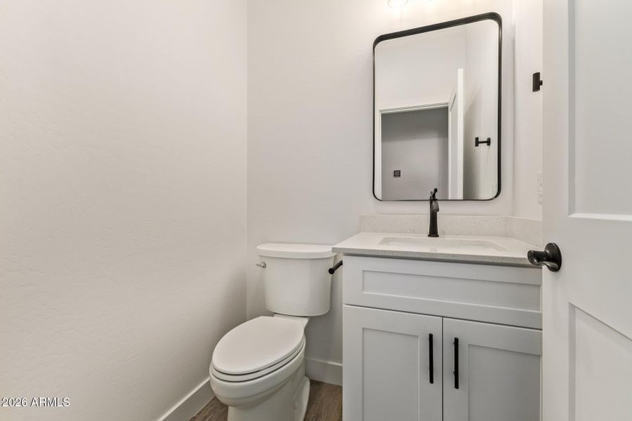 16-Sandstone Mountain