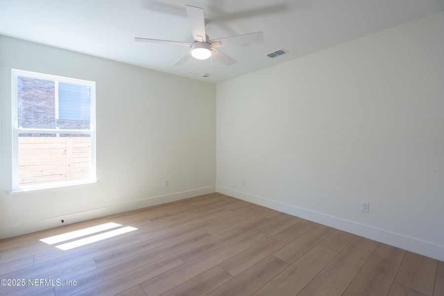 Spacious, unfurnished interior of a new home in , St. Augustine (Image 23).