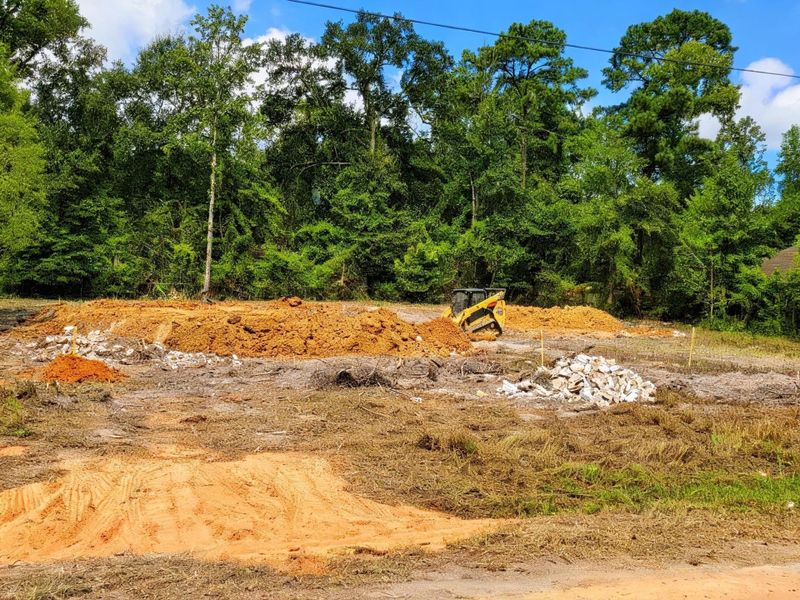 Site preparation for new homesites in , Conroe (Image 2). Site preparation for new homesites in , Conroe (Image 2).