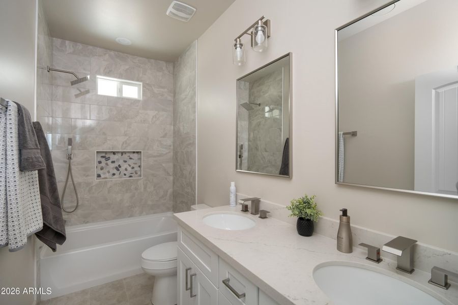 House North of 2698 S 358th Ave, Tonopah