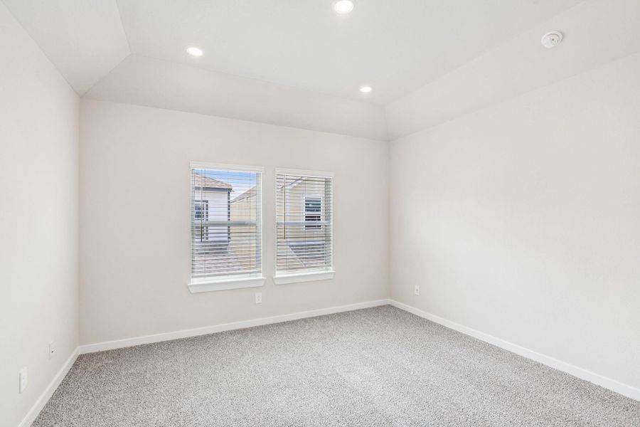 Spacious, unfurnished interior of a new home in Spring Brook Village - City Series, Houston (Image 20). Spacious, unfurnished interior of a new home in Spring Brook Village - City Series, Houston (Image 20).