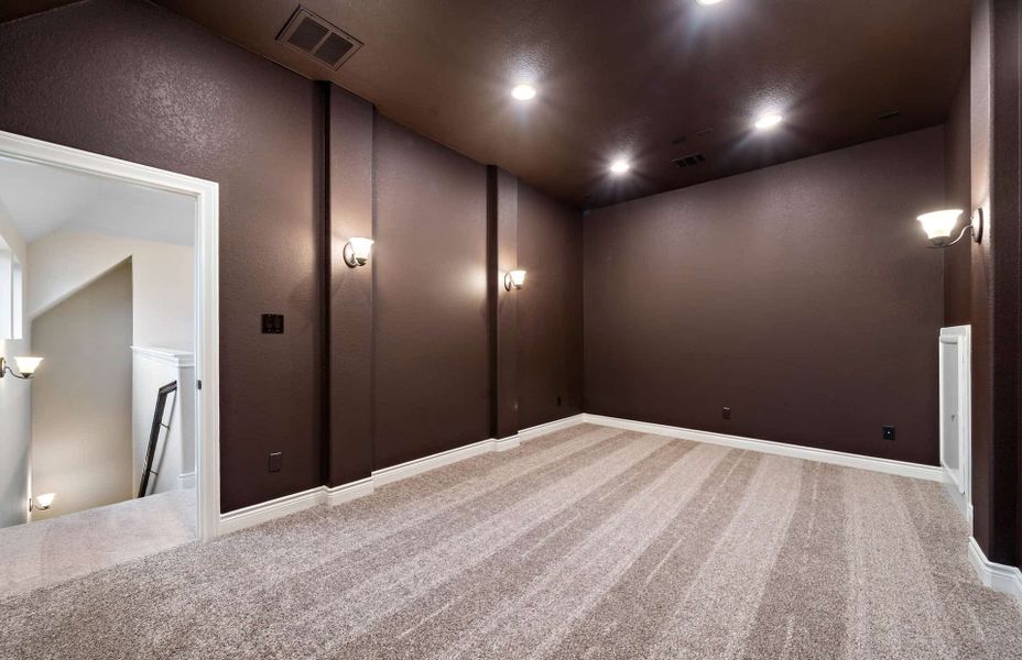 Representative unfurnished interior of a home built from the 3326 by Ravenna Homes in Cross Creek West, Fulshear (Image 59).
