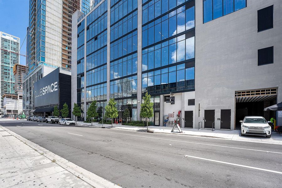 040-20Northeast11thStreet-Miami-FL-33132 040-20Northeast11thStreet-Miami-FL-33132