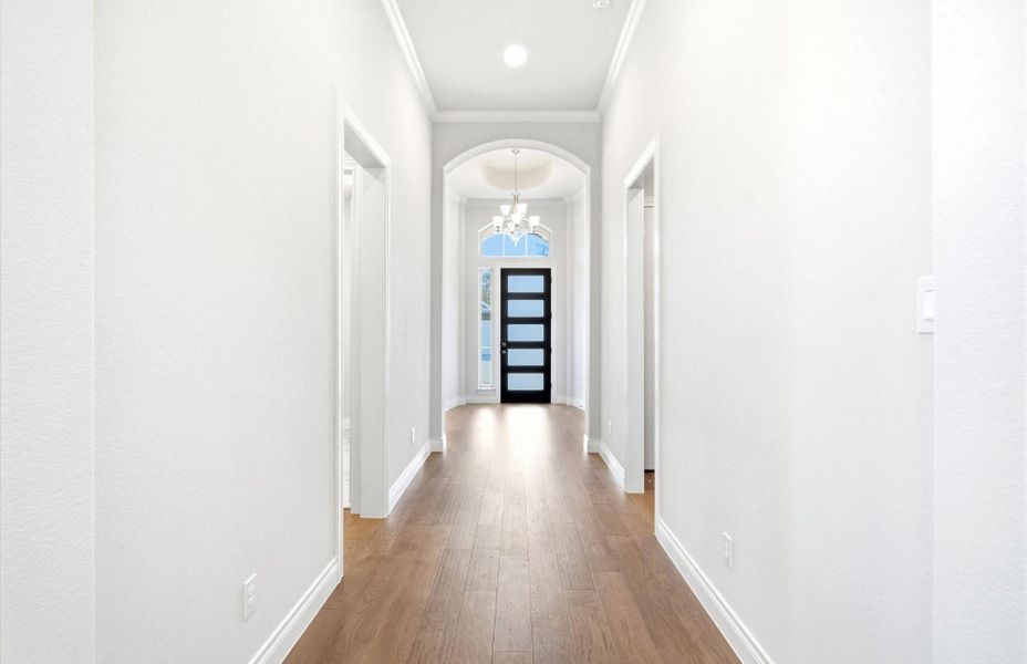 Spacious, unfurnished interior of a new home in The Highlands 55′, Porter (Image 16).