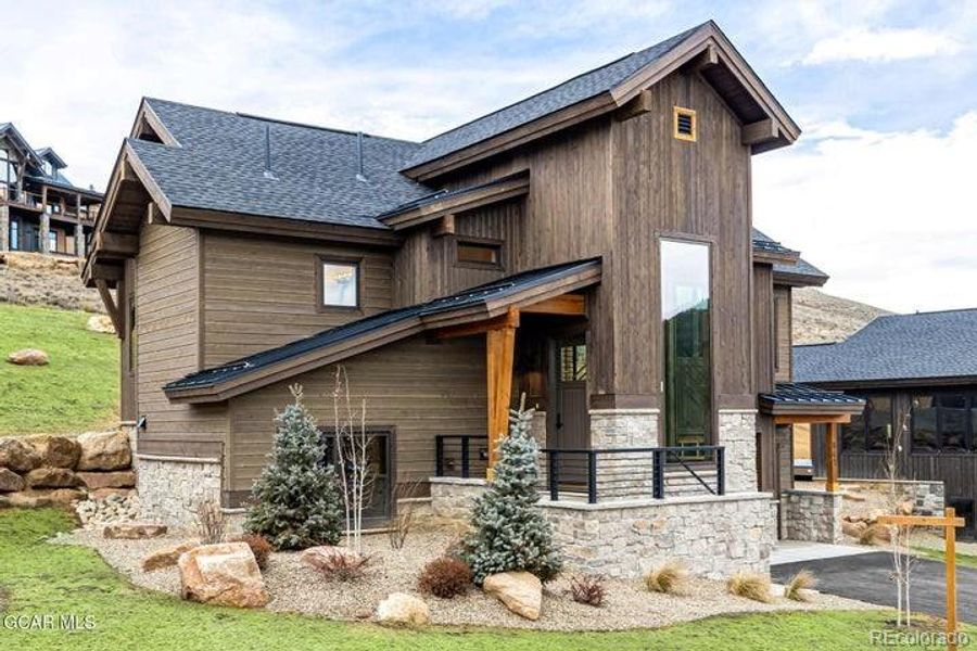 Image 44 of a home in .