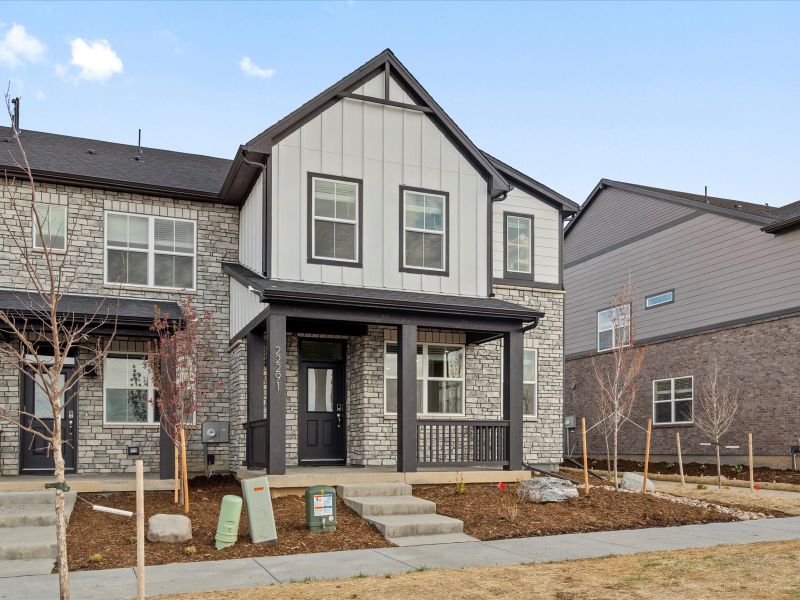 LiVE.NOW Woodland exterior image at a Meritage Homes community in Aurora,CO.