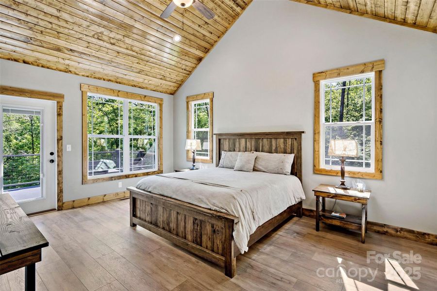 Tongue grove vaulted ceiling in primary Tongue grove vaulted ceiling in primary