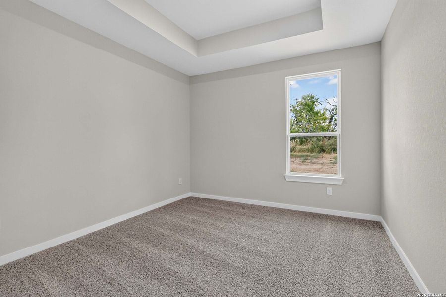 Spacious, unfurnished interior of a new home in Jordan's Ranch, San Antonio (Image 19).