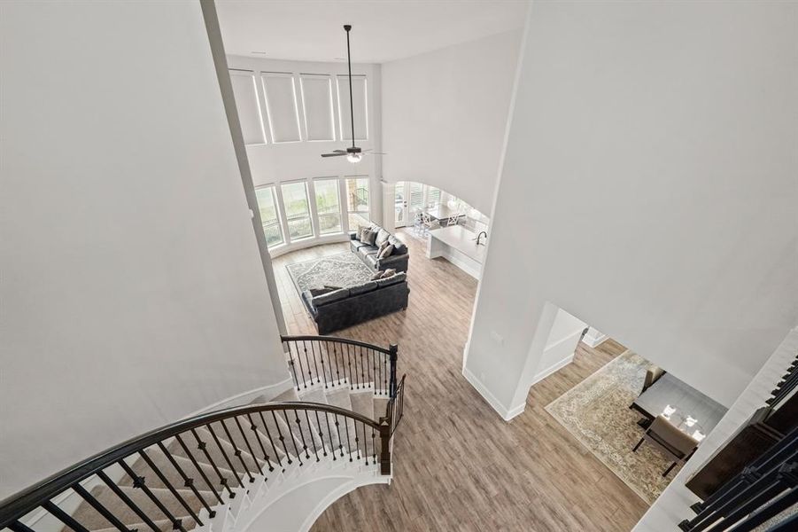 Image 31 of a home in Summit at Lake Travis.