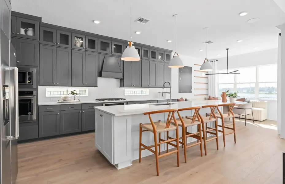 Representative furnished interior of a home built from the Roseland by Pulte Homes in Stonehill, Howey-in-the-Hills (Image 26).