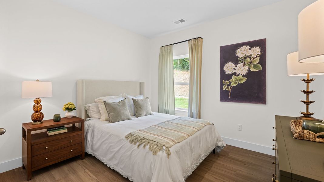 Furnished interior view inside a new home in Lone Oaks Farm, Cleveland (Image 21).