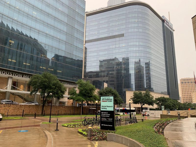 Close to Houston Medical Center Close to Houston Medical Center