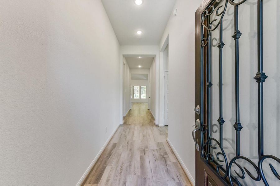 Spacious, unfurnished interior of a new home in Encino Estates, Dayton (Image 22). Spacious, unfurnished interior of a new home in Encino Estates, Dayton (Image 22).