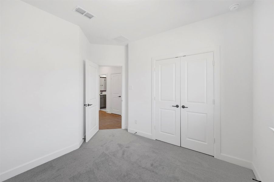 Spacious, unfurnished interior of a new home in Indigo 35’ Homesites, Richmond (Image 16).