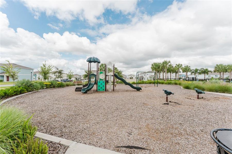 Image 20 of a home in Belle Haven.