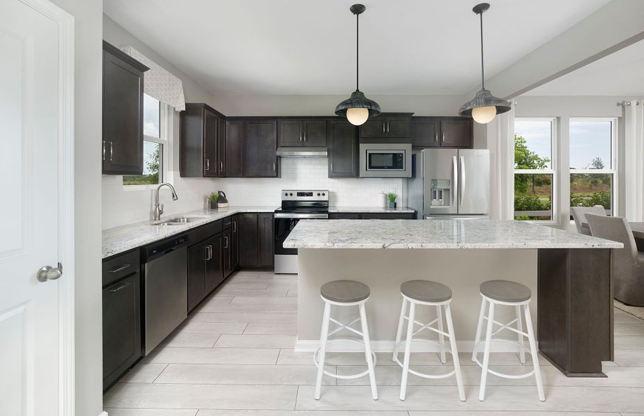 Furnished interior view inside a new home in Del Webb North Myrtle Beach, Myrtle Beach (Image 15).
