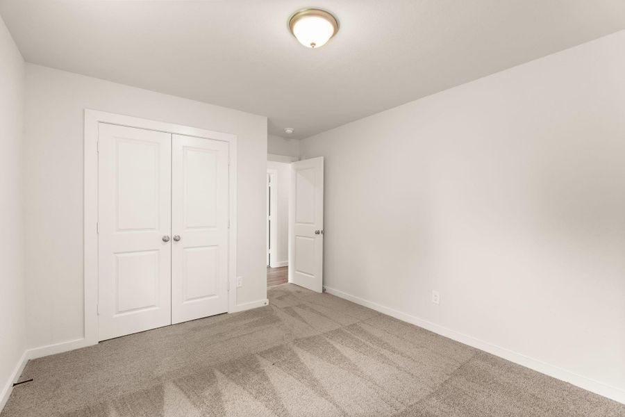 Spacious, unfurnished interior of a new home in Santa Fe, Cleveland (Image 23).