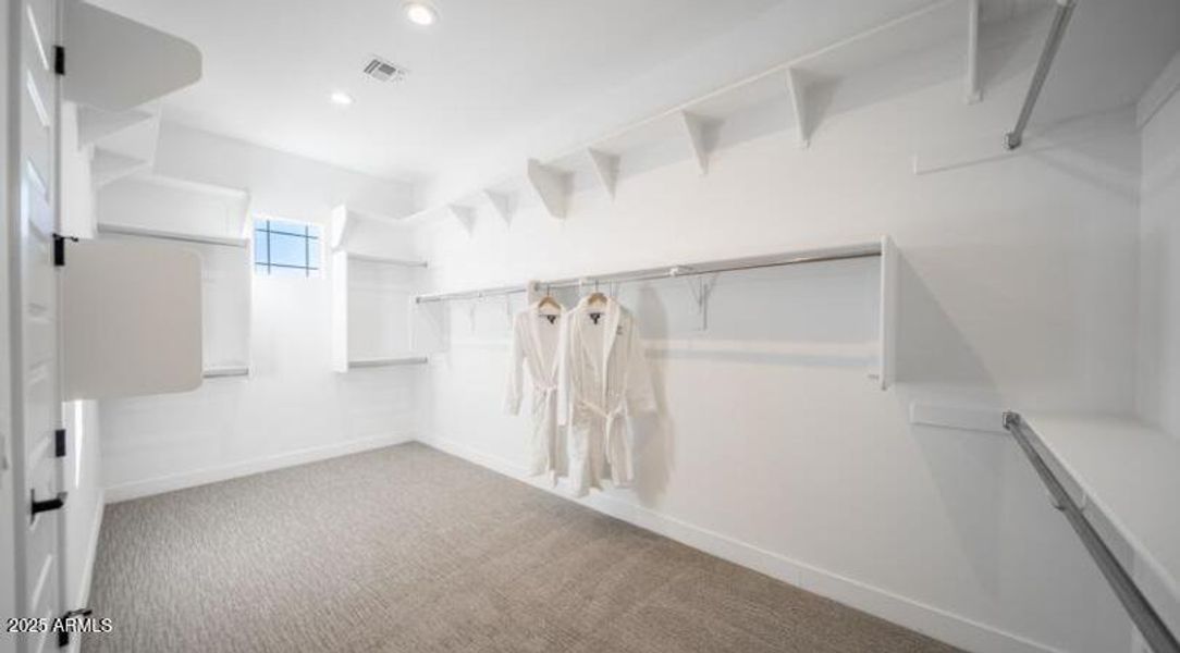 18956 E Druids Glen Road ~ Ready Now! 18956 E Druids Glen Road ~ Ready Now!