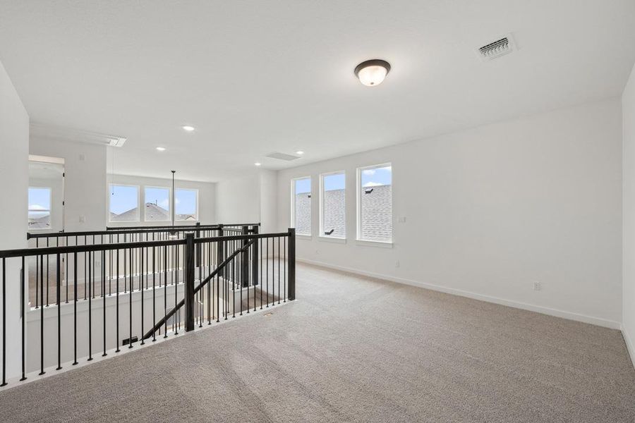 Spacious, unfurnished interior of a new home in Heritage, Dripping Springs (Image 35). Spacious, unfurnished interior of a new home in Heritage, Dripping Springs (Image 35).
