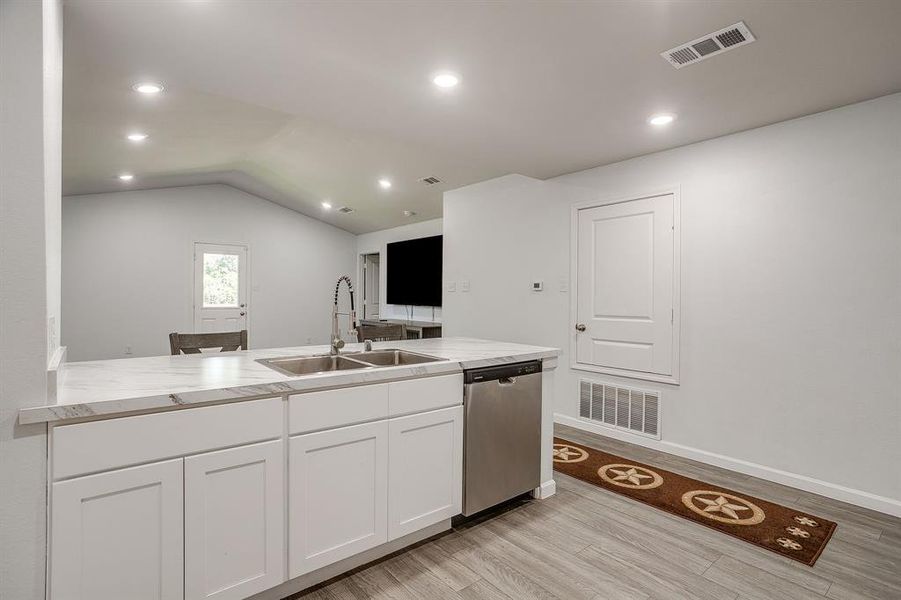 Furnished interior view inside a new home in Tolar Oaks, Tolar (Image 6).