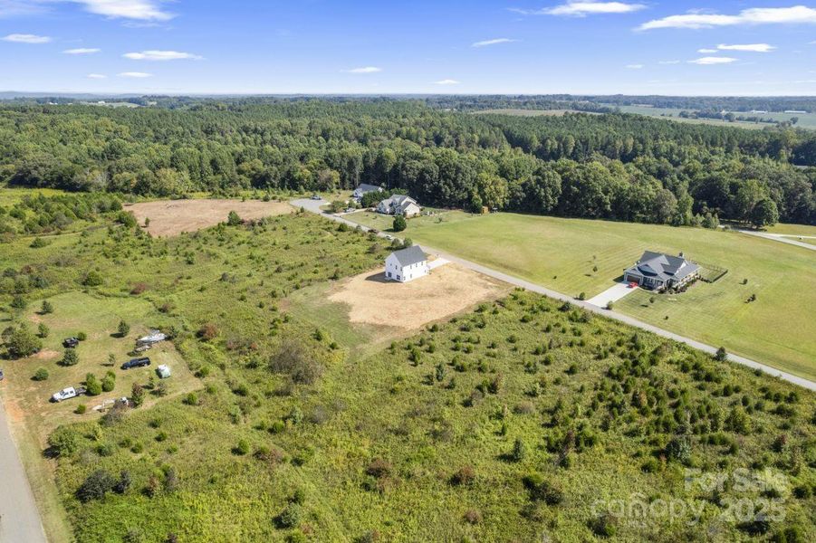 Image 35 of a home in .