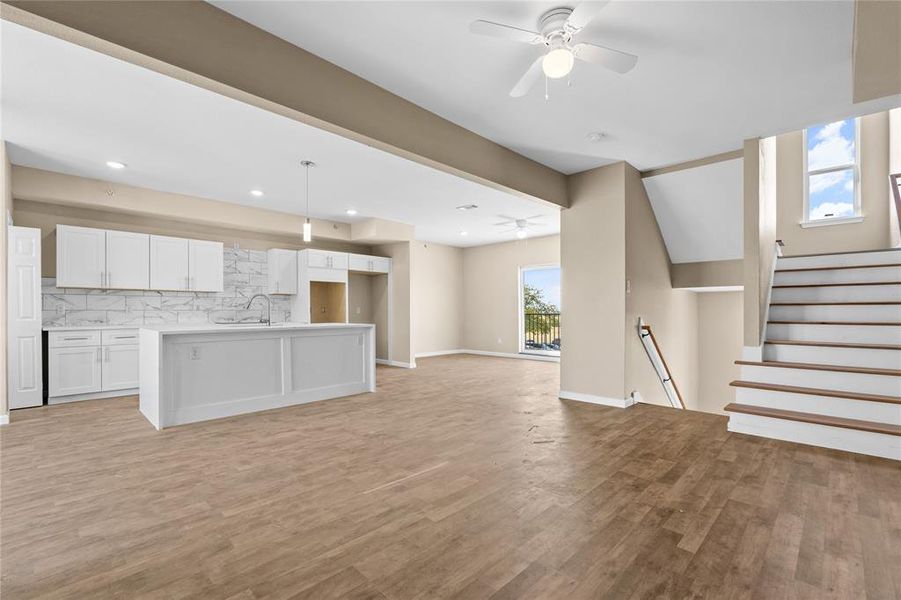 Spacious, unfurnished interior of a new home in , Irving (Image 22).