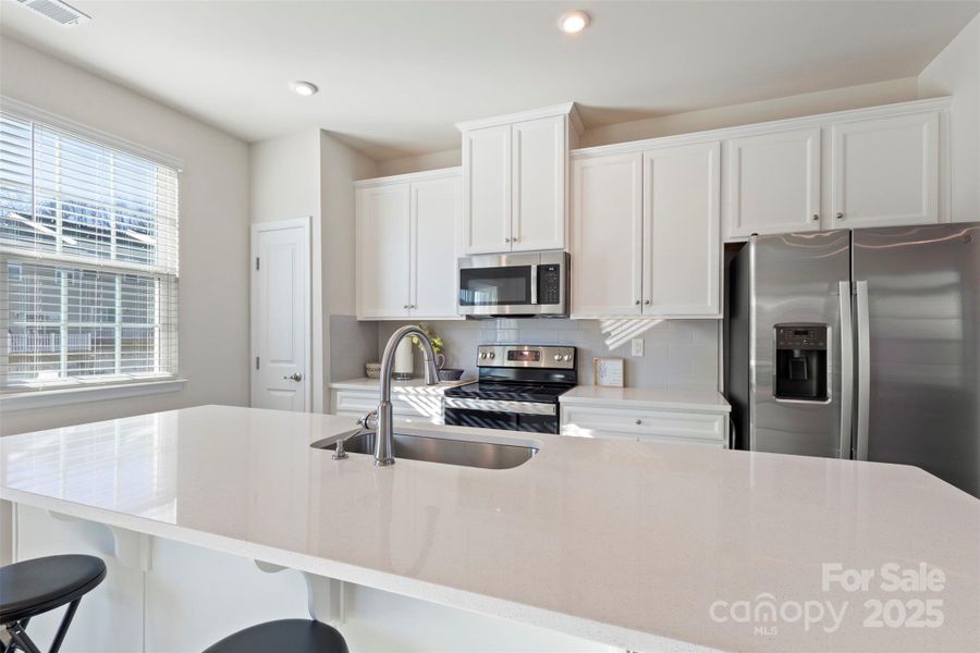Furnished interior view inside a new home in , Gastonia (Image 4).