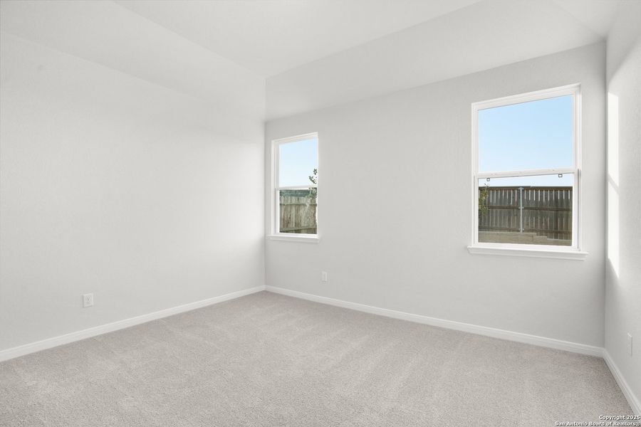 Spacious, unfurnished interior of a new home in Katzer Ranch, Converse (Image 25).
