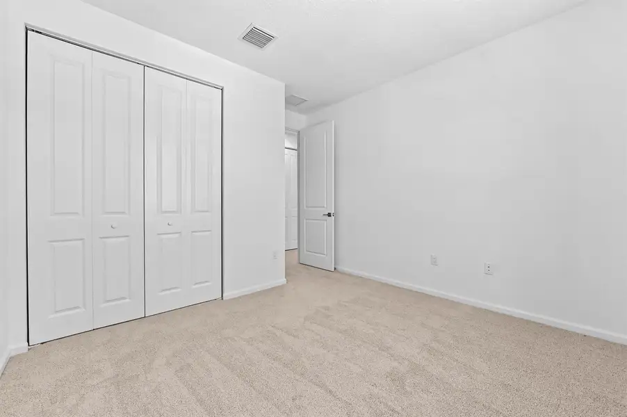 23 Bedroom 02