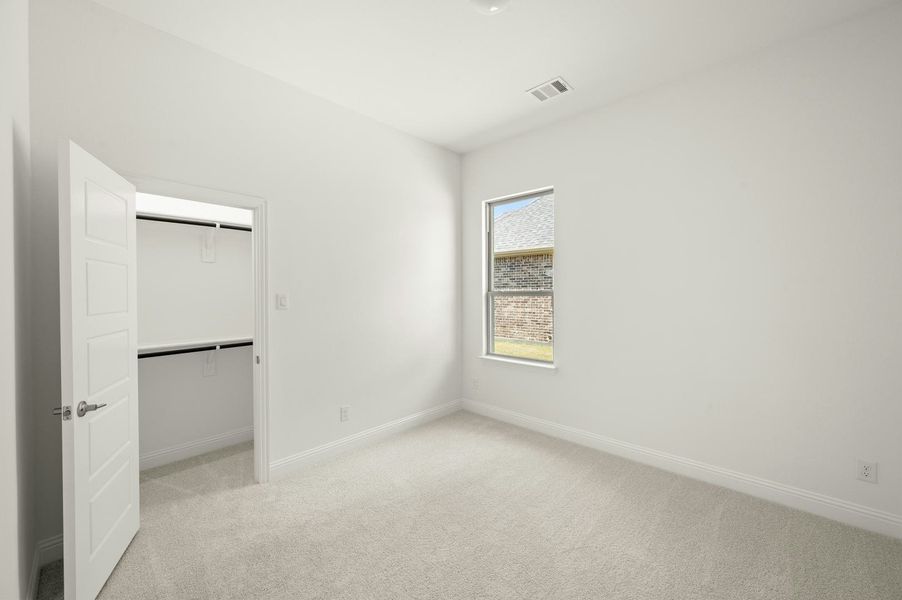 Spacious, unfurnished interior of a new home in Westside Preserve, Midlothian (Image 26).