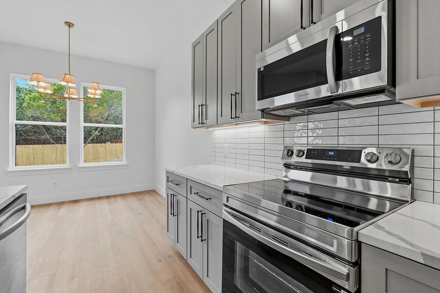 Furnished interior view inside a new home in , Wimberley (Image 3).