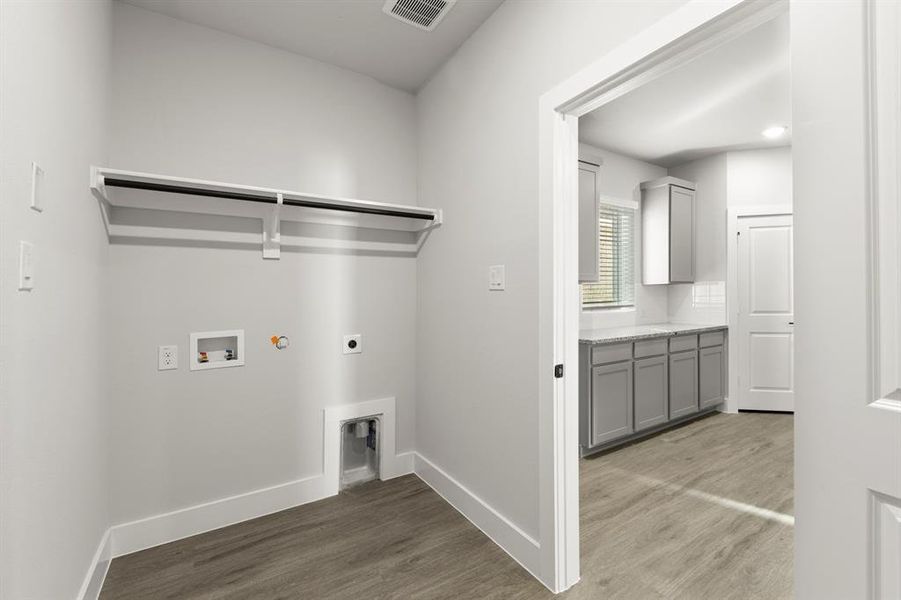 05. 705 Valley Pines - Utility 05. 705 Valley Pines - Utility