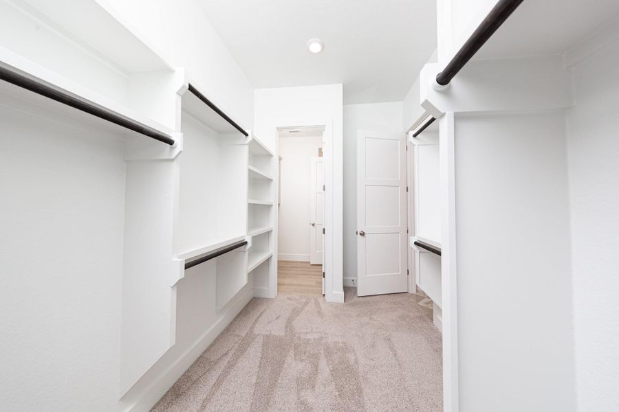 Look at this immaculate closet! With high shelving, multiple rows to hang clothing, you are sure to have enough room for all your belongings! Look at this immaculate closet! With high shelving, multiple rows to hang clothing, you are sure to have enough room for all your belongings!