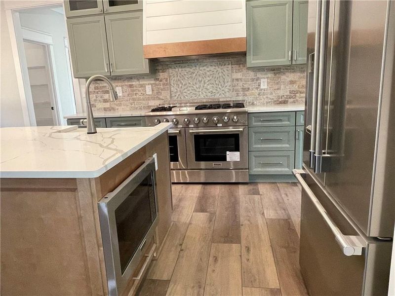 Furnished interior view inside a new home in , Monroe (Image 6).