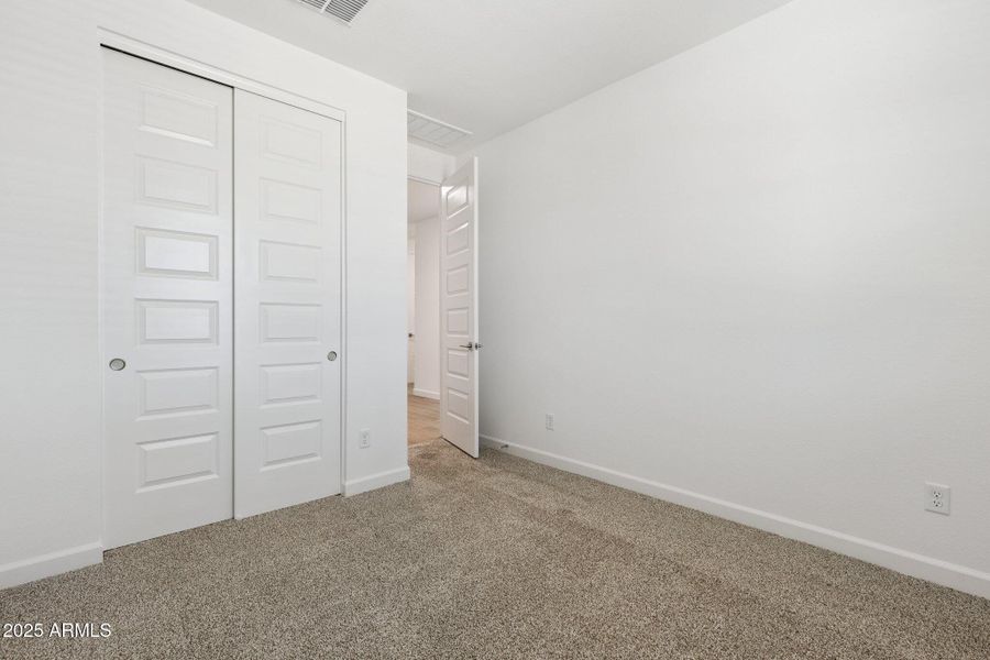 20-web-or-mls-17824-w-vogel-ave-lot-165-