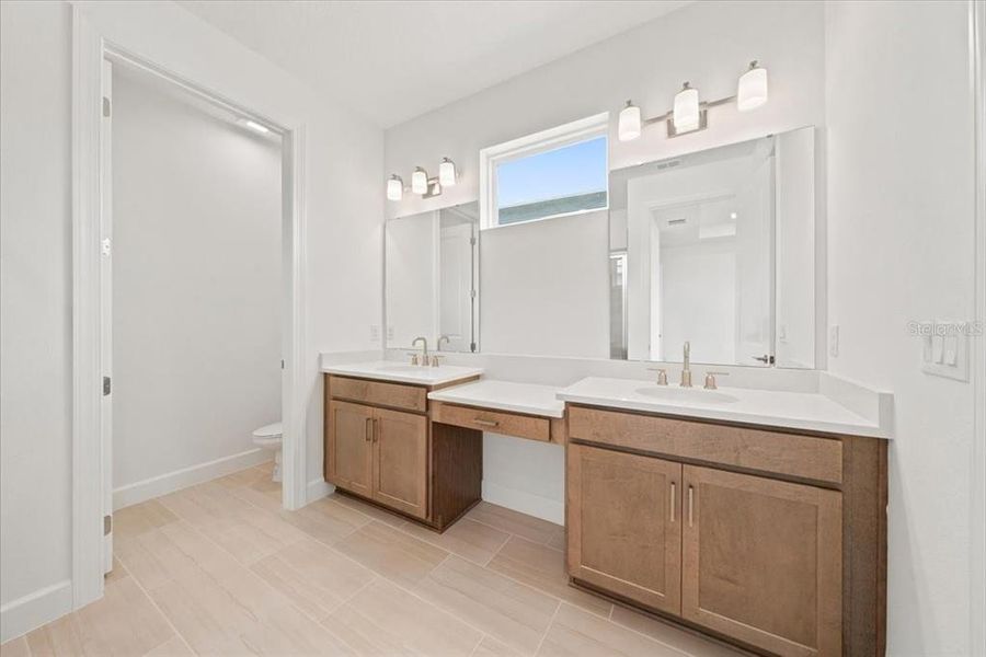 Furnished interior view inside a new home in , Palmetto (Image 15).