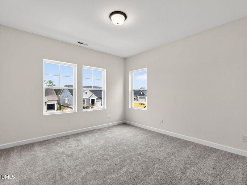 028-1280x960-bedroom