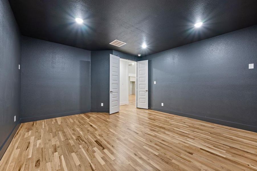 Spacious, unfurnished interior of a new home in LeTara, Haslet (Image 30).