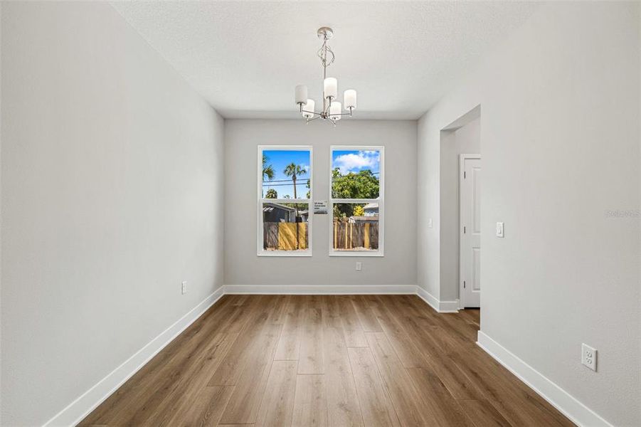 Spacious, unfurnished interior of a new home in , Tampa (Image 10).