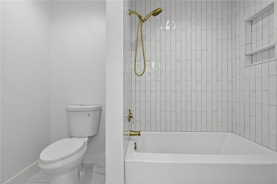 Image 66 of a home in .