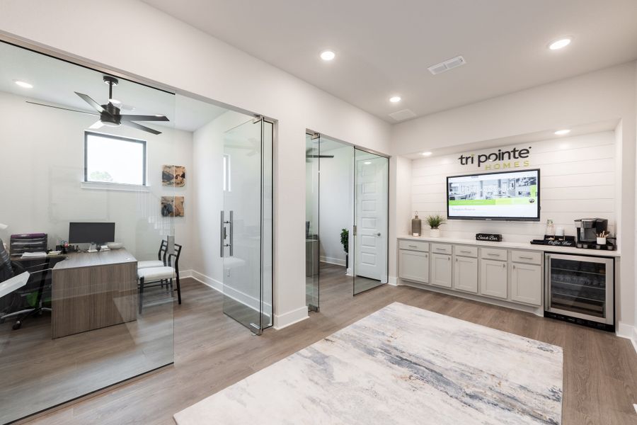 Image 87 representing the Goldeneye by Tri Pointe Homes in Tompkins Reserve, Katy, TX.