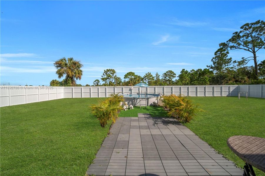 Image 22 of a home in . Image 22 of a home in .