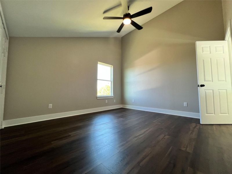 4th bedroom on the third floor 4th bedroom on the third floor